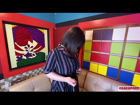❤️ Une jolie Japonaise aux gros seins se masturbe avec des jouets sexuels et a un orgasme. Elle parle dans une interview de son expérience de la baise. Gros seins et chatte poilue gémissant bruyamment. Osakaporn ️❌ Porno anal at us ️❤